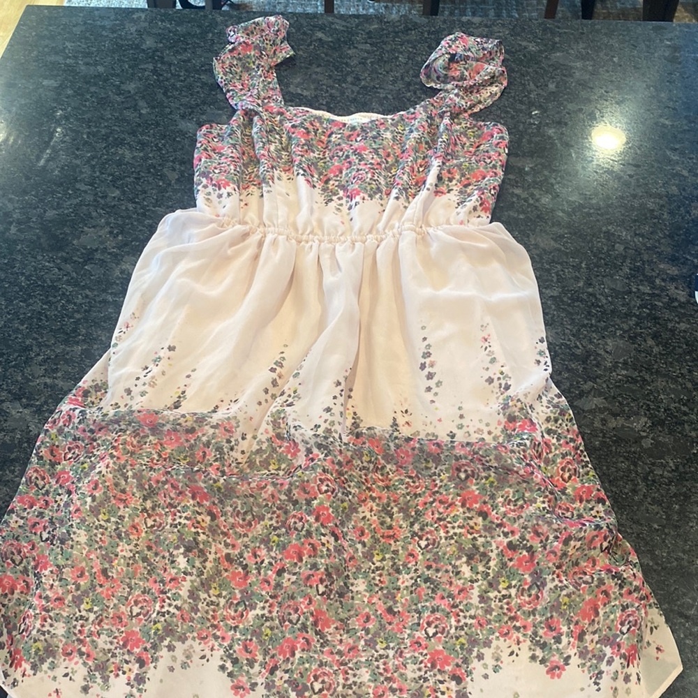 Beautiful Maxi Dress Size Small